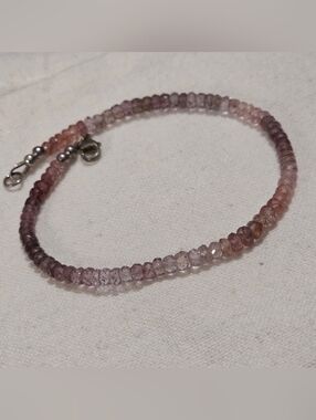 ombre spinel beaded artisan bracelet 7.5 in